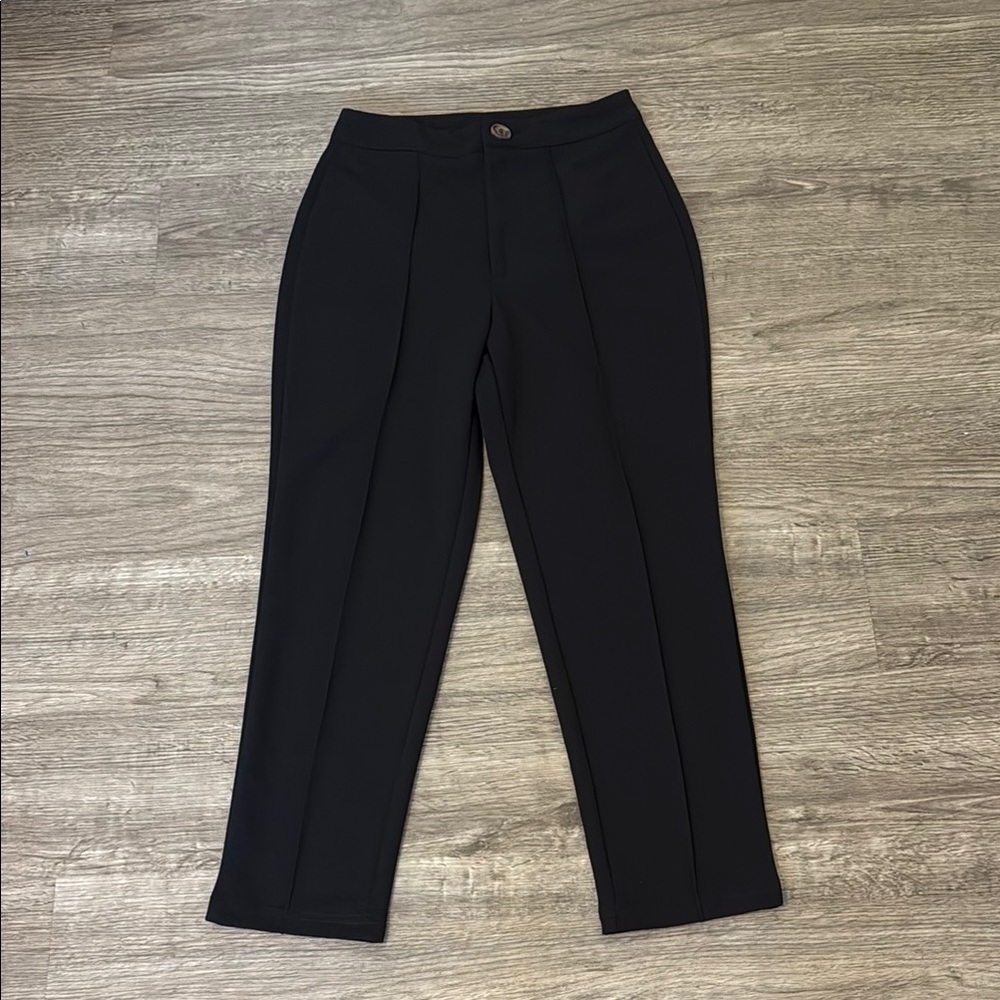 SHEIN Black Cropped‎ Women's Pants